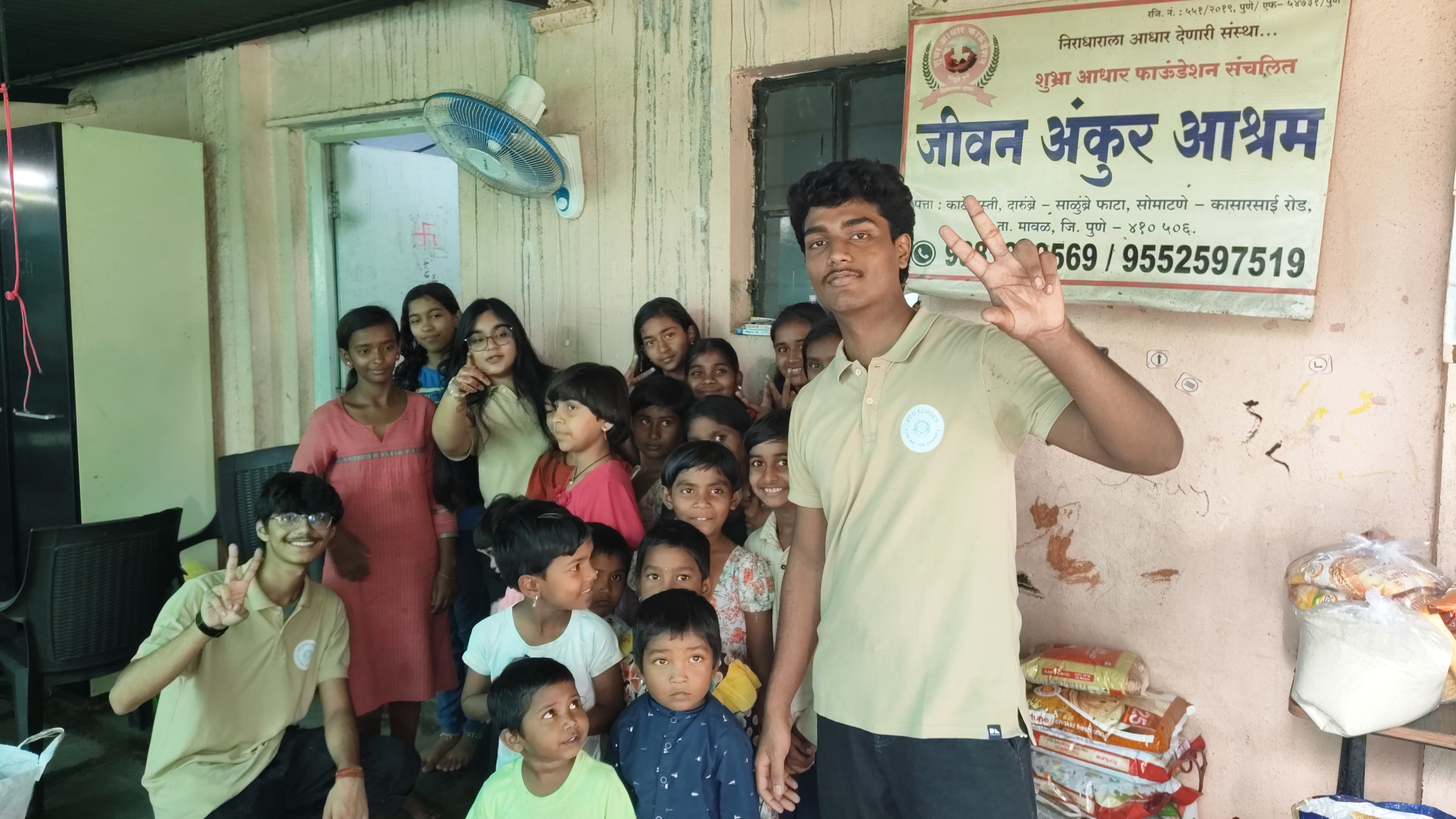 Food Donation Drive (ft. Robin Hood Army Akurdi)